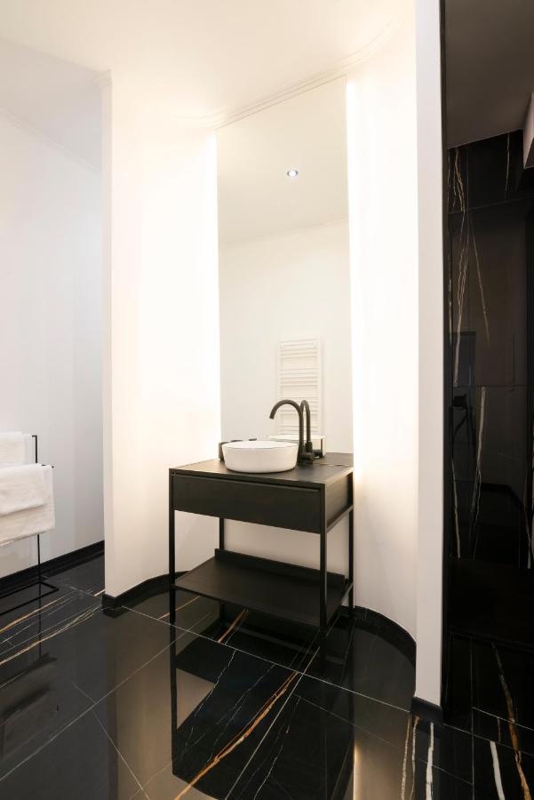 Le Reve De Stanislas - Jacuzzi Apartment Нанси Екстериор снимка